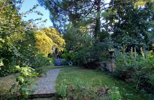 Colomiers Casa | A COUNTRY HOUSE IN THE CENTER OF TOWN