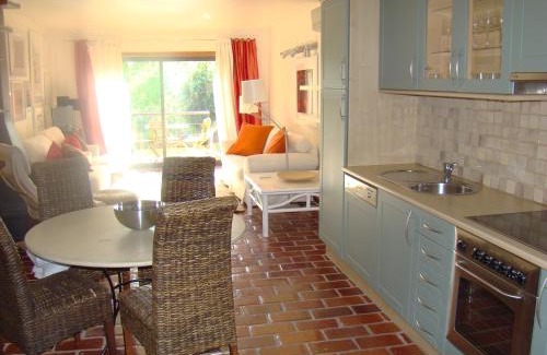 Alcantarilha Casa | A country house near the beach