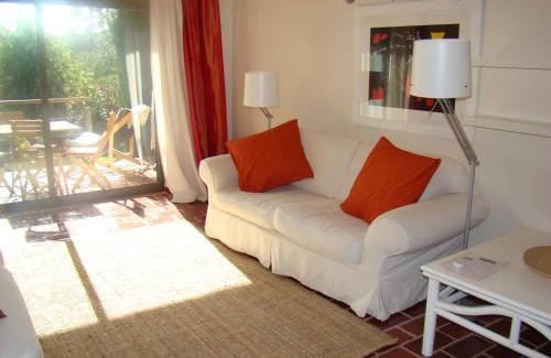 Alcantarilha Casa | A country house near the beach