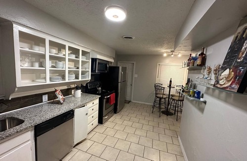 Meadowbrook Casa | A cozy and secure home that is a perfect getaway for your next visit!