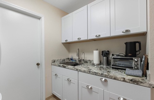 North Mountain Apartamento | A cozy casita in Moon Valley-Phoenix w/Patio & BBQ