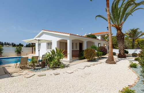 Pegeia Casa | A cozy villa in a private complex 5 minutes from the sea!