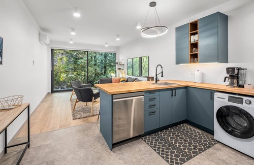 Courtenay Casa | A cutting-edge modern-eco house, where stylish design meets eco-conscious living