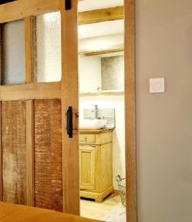 Grendelbruch Apartamento | A desire for Bohemia, well-being and hammam!