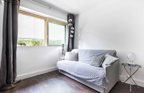 Faubourg-du-Roule Apartamento | A Deux pas de L'avenue des Champs Elysées, Studio Confortable Pour 4 Personnes