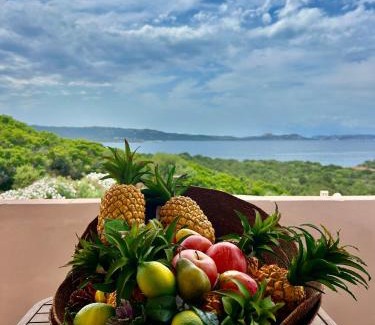 Baja Sardinia Apartamento | A due passi dal mare in Costa Smeralda
