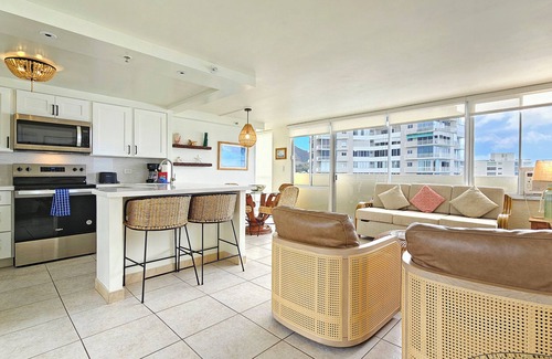 Diamond Head - Kapahulu - St. Louis Casa | Un Gold Coast Condo muy querido obtiene un nuevo propietario.