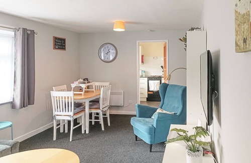 Cemaes Bay Cabaña | Alojamiento de 2 habitaciones en Cemaes Bay