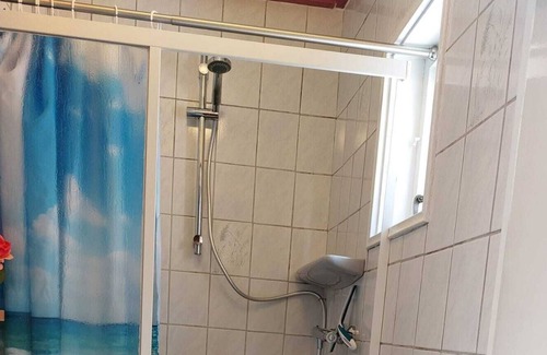 Petten Cabaña | NEW - A comfortable and bright cottage with private terrace.