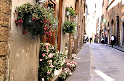 Santa Croce Apartamento | A Florence Palace - 4 Bedroom Apt - Santa Croce