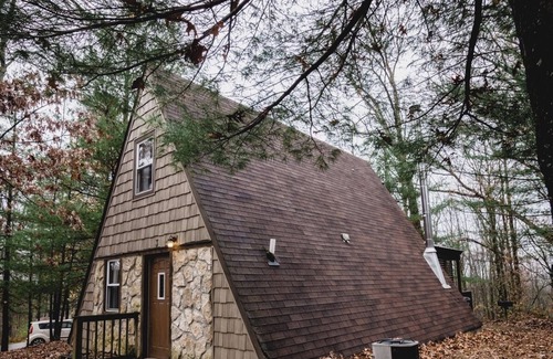 Logan Cabina | A-Frame # 7 | Colinas de Hocking