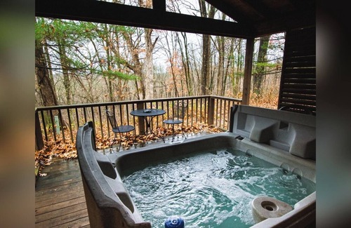 Logan Cabina | A-Frame # 11 | Colinas de Hocking