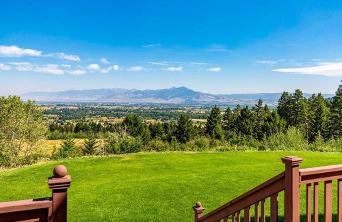 Bozeman Casa | A-Frame Home with Breathtaking Views and Hot Tub!