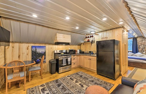 Island Park Cabaña | A-frame Mtn Cabin ~ 35 Mi to Yellowstone NP!