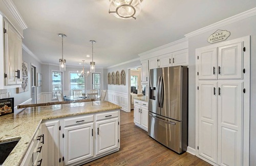 Lake Norman of Catawba Cabaña | A Frame of Mind by Avantstay Private Dock + View
