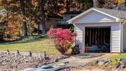 Lake Norman of Catawba Casa | A Frame of Mind by AvantStay Private Dock View