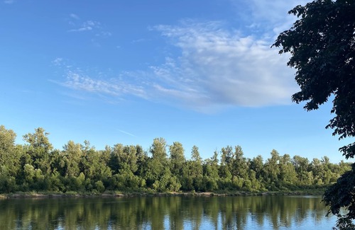Salem Cabina | A-Frame on the River -- PNW