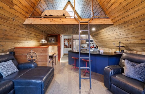 Fort Payne Cabina | A-Frame w/ Sauna @ Little River Canyon