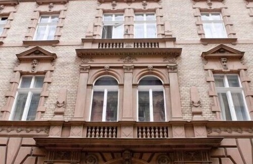 Palace District Apartamento | Un apartamento espacioso y elegante de 5 habitaciones totalmente equipado en el centro de Budapest
