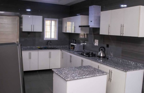 Ibadan Apartamento | A fully furnished 2 bedroom serviced Apartment with 24 hours power supply