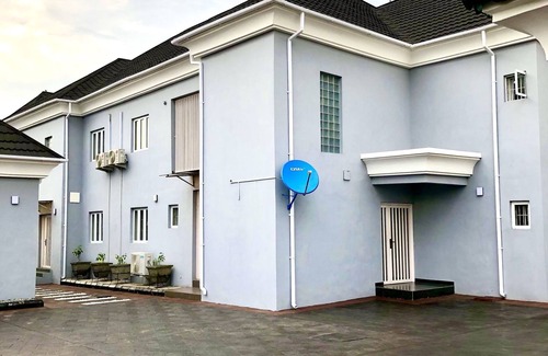 Ibadan Apartamento | A fully furnished 2 bedroom serviced Apartment with 24 hours power supply