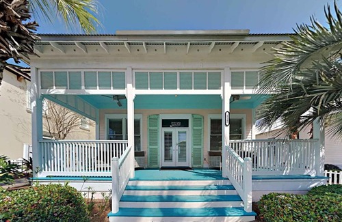 Frangista Beach Casa | A Garden Cottage
