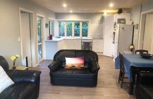 Ngaio Bay Casa | Retiro de Graydon Grove