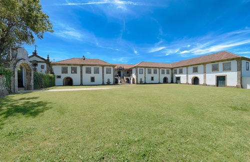 Lanheses Casa | Grande y auténtico Pazo - Una finca de vacaciones de tradición familiar.