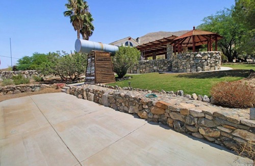 Apple Valley Casa | A getaway from the city life!