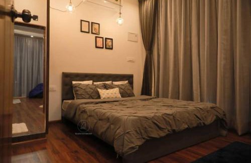 Chikkaballapur Casa | A glass haven , Nandi Hills