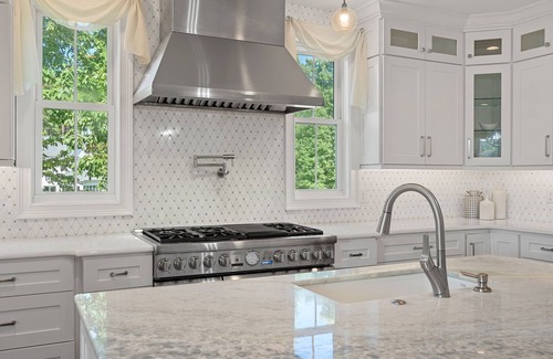 Mooresville Casa | A Good Distraction by SoCharm | New Pool & Spa