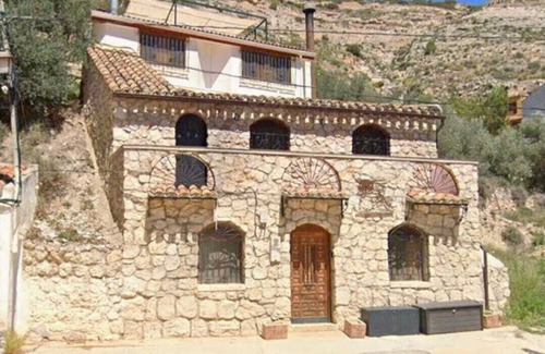 Alcala del Jucar Casa | Refugio de paz en el corazón de la naturaleza. Ideal para familias con mascota