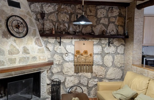 Alcala del Jucar Casa | Refugio de paz en el corazón de la naturaleza. Ideal para familias con mascota