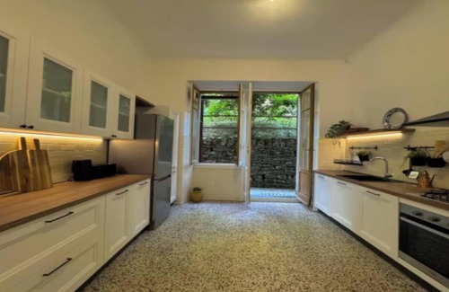 Menaggio Apartamento | A Hidden Gem in Menaggio – Elegant Apartment with Terrace & Lake Views