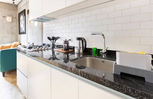 Cuauhtemoc Condominio | A Hip Modern Gem located in El Centro!