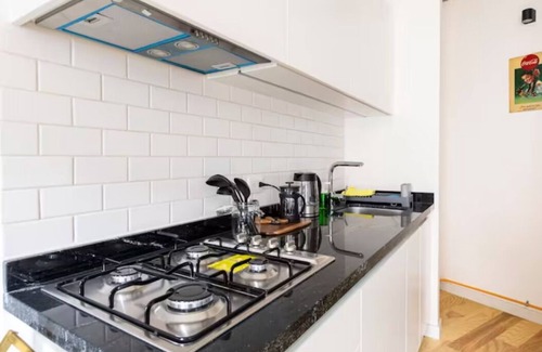 Cuauhtemoc Condominio | A Hip Modern Gem located in El Centro!
