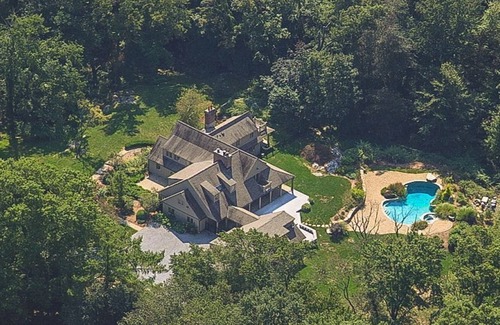 Norwalk Casa | A home away from home, close to downtown and the beach.