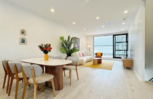 Greenlane Casa | A Home Away From Home - Luxury 4Beds ASB Showgrounds & Cornwall Park