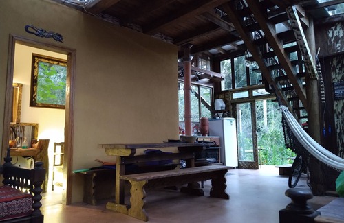 Mariscal Casa | A house completely conected with the nature, close to fantastic beaches.
