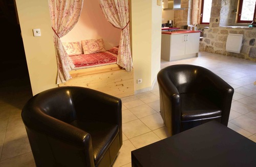 Saint-Etienne-du-Vigan Casa | A house of character and contemporary comfort