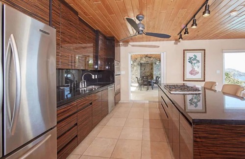 Rosendal Villa | A Large, Modern Villa With Infinity Pool, Spa & Expansive Outdoor Living Space.
