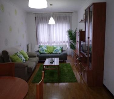 A Guarda Apartamento | A Las faldas del Tecla