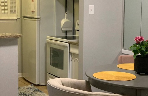 Olmos Park Condominio | A Little Gem in Olmos Park