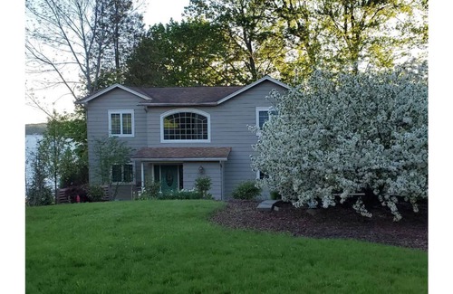 Skaneateles Casa | A Little Luxury by the Lake