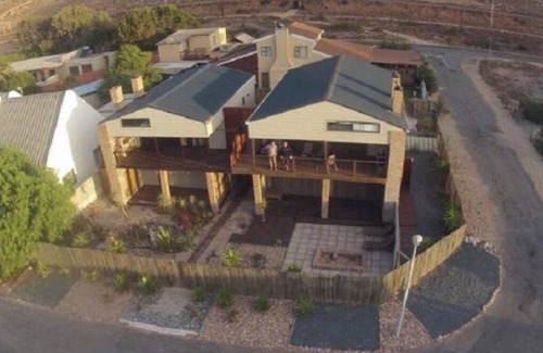 Elands Bay Casa | A Little Piece of Heaven describe mejor nuestra casa en Elands Bay :)