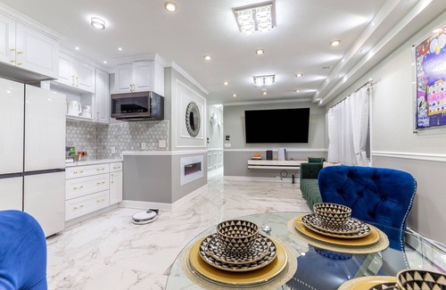 East Flatbush Casa | A Little Slice of Luxury