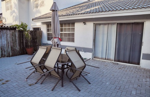 Homestead Casa | A little vacation home away from home