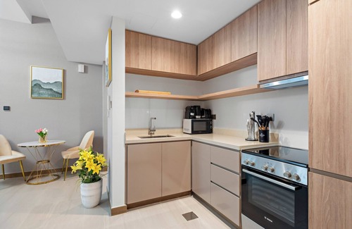 Business Bay Apartamento | A-Living Elegant 1BR Apartment Near Dubai Mall & Burj Khalifa in Missoni Tower
