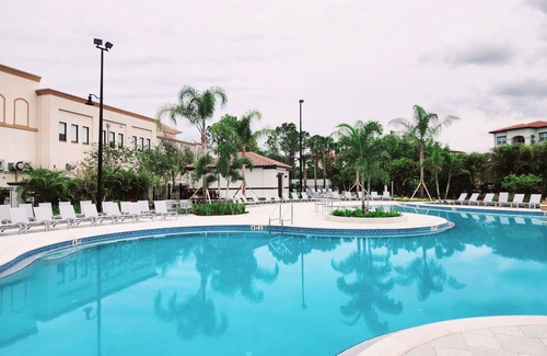 Florida Central Atlantic Coast Condominio | A+ Location - Minutes to all Parks & next to Orange County Convention Center