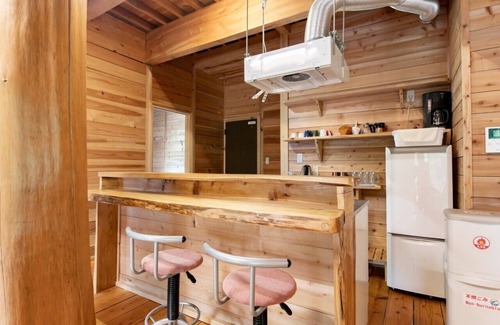 Bankei Cabaña | A log house with a 100% natural hot spring.